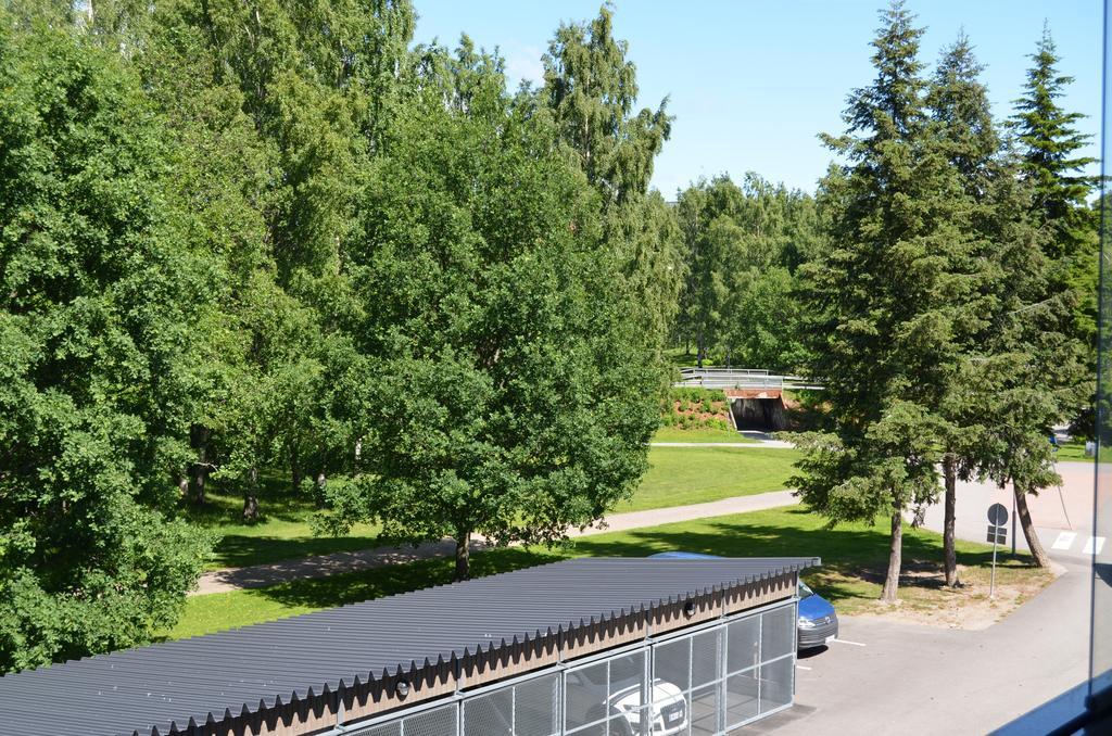 Апартаменты Lahti Huvi House Экстерьер фото